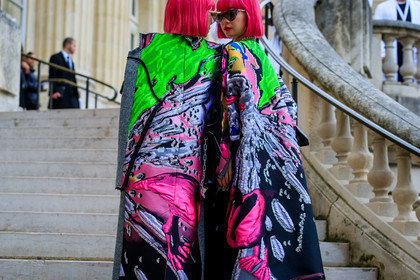 Ami and Aya Suzuki, margiela sunglasses, margiela dress, back details, pink dress, neon green dress, black dress, light grey dress, oversize dress, long dress, asymmetrical dress, embroidered dress, patchwork dress, margiela look, fashion week, frenchystyle, FW, jonathan paciullo, street style, SPRING SUMMER 2020, SS 20, PFW, PARIS, horizontal, atmosphere details, detail