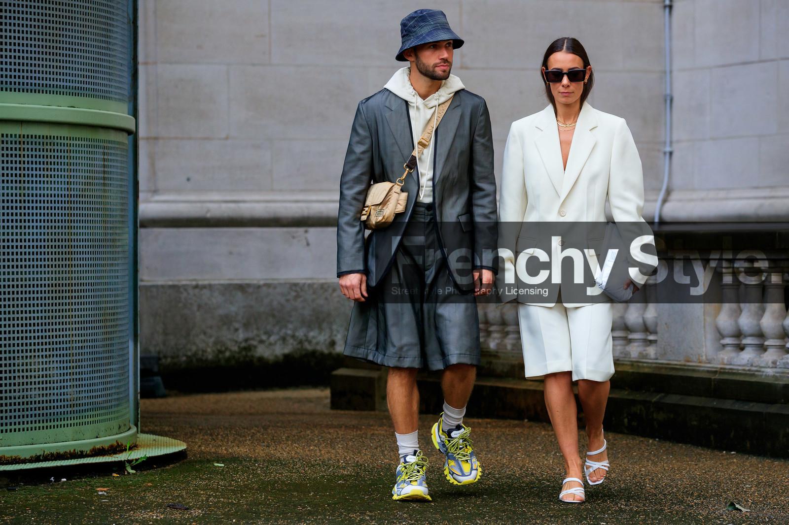 alice & j.s, alice barbier, JS roques, white total look, white jacket, white bermuda shorts, white leather bag, white leather clutch, white leather sandals, white suits, oversize jacket, quilted bag, margiela bag, grey suits, grey jacket, grey bermuda shorts, grey hat, checked hat, white hoodie, balenciaga sneakers, neon yellow sneakers, silvered sneakers, black sunglasses, square shape glasses, high heels slippers, fashion week, frenchystyle, FW, jonathan paciullo, street style, SPRING SUMMER 2020, SS 20, PFW, PARIS, horizontal, atmosphere details, full length