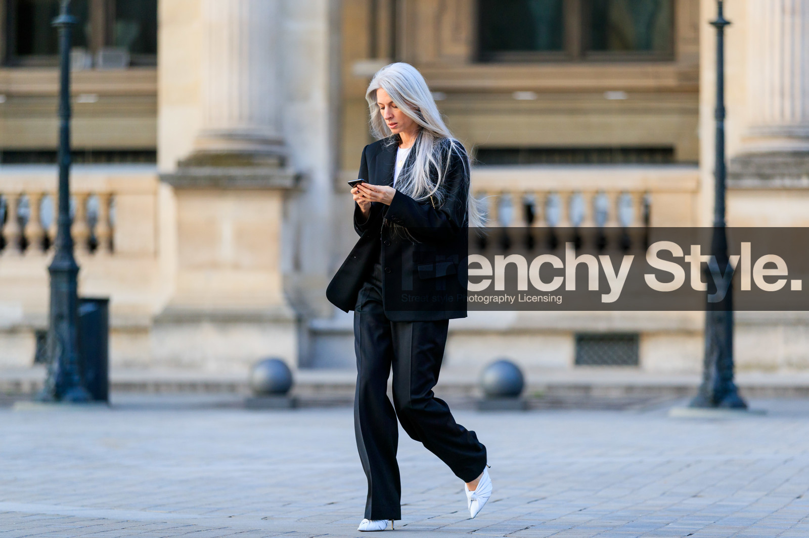 black jacket, black pants, black suit, blazer, leather shoes, sarah harris, trousers, white shoes, PARIS, PFW, street style, jonathan paciullo, FW, frenchystyle, fashion week, AUTUMN WINTER 2019-2020, AW 19-20, FALL WINTER 2019-2020, FW 19-20, horizontal, atmosphere details, full length