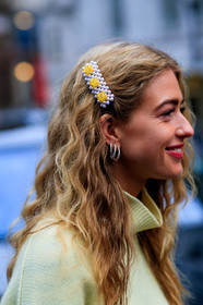 earrings, emili sindlev, hair clip, turtleneck sweater, yellow sweater, LONDON, LFW, fashion week, frenchystyle, FW, jonathan paciullo, street style, AUTUMN WINTER 2019-2020, AW 19-20, FW 19-20, FALL WINTER 2019-2020, vertical, atmosphere details, detail