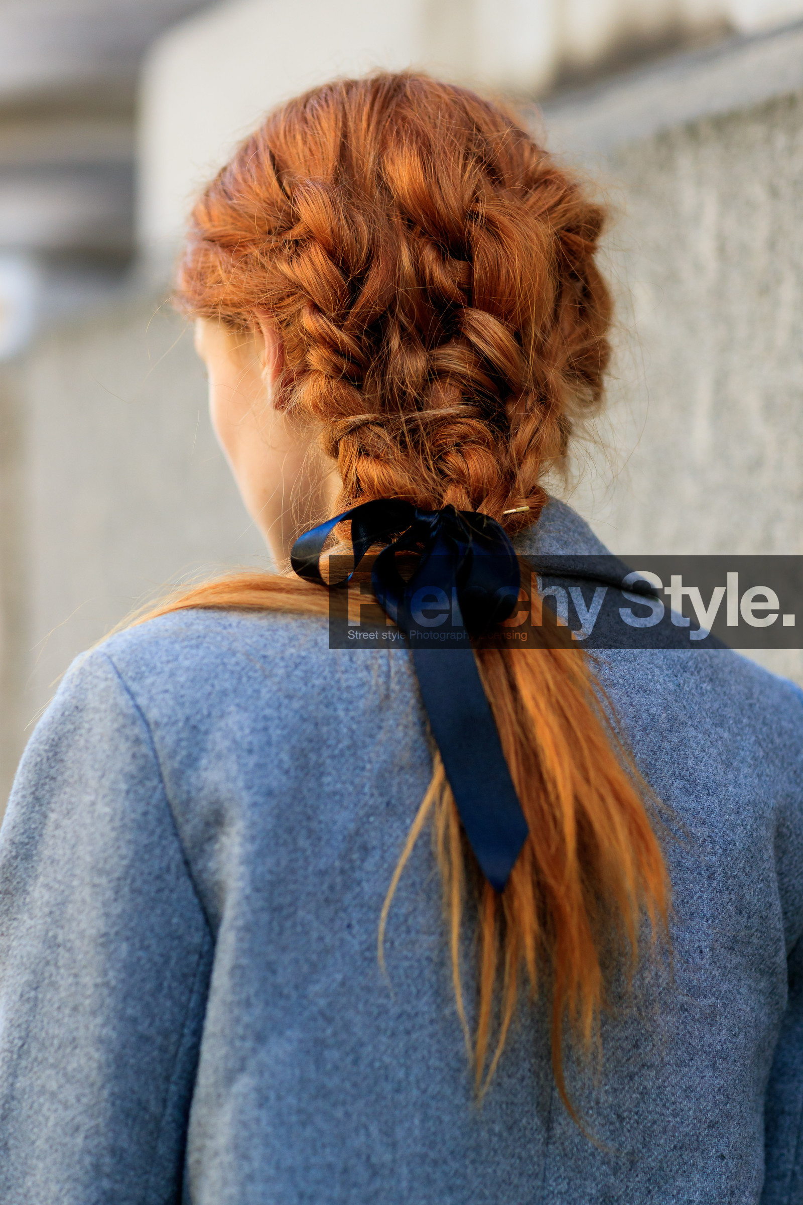 braids, grey coat, red head, street style, jonathan paciullo, FW, frenchystyle, fashion week, LFW, LONDON, AUTUMN WINTER 2018-2019, AW 18-19, FALL WINTER 2018-2019, FW 18-19, vertical, atmosphere details, detail, model
