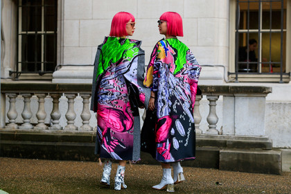Ami and Aya Suzuki, margiela sunglasses, margiela dress, margiela boots, margiela bag, pink hair, dyed hair, back details, low boots, high heels boots, white leather boots, camel toe margiela boots, printed boots, sheer heels, pink dress, neon green dress, black dress, light grey dress, oversize dress, long dress, asymmetrical dress, embroidered dress, patchwork dress, margiela look, round shape heels, fashion week, frenchystyle, FW, jonathan paciullo, street style, SPRING SUMMER 2020, SS 20, PFW, PARIS, horizontal, atmosphere details, full length