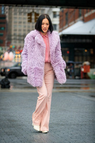 fur jacket, high heels, leather shoes, pink fur, pink jacket, pink pants, pink shirt, trousers, white shoes, street style, jonathan paciullo, FW, frenchystyle, fashion week, NYFW, NEW YORK, AUTUMN WINTER 2018-2019, AW 18-19, FALL WINTER 2018-2019, FW 18-19, vertical, full length, Tiffany Hsu