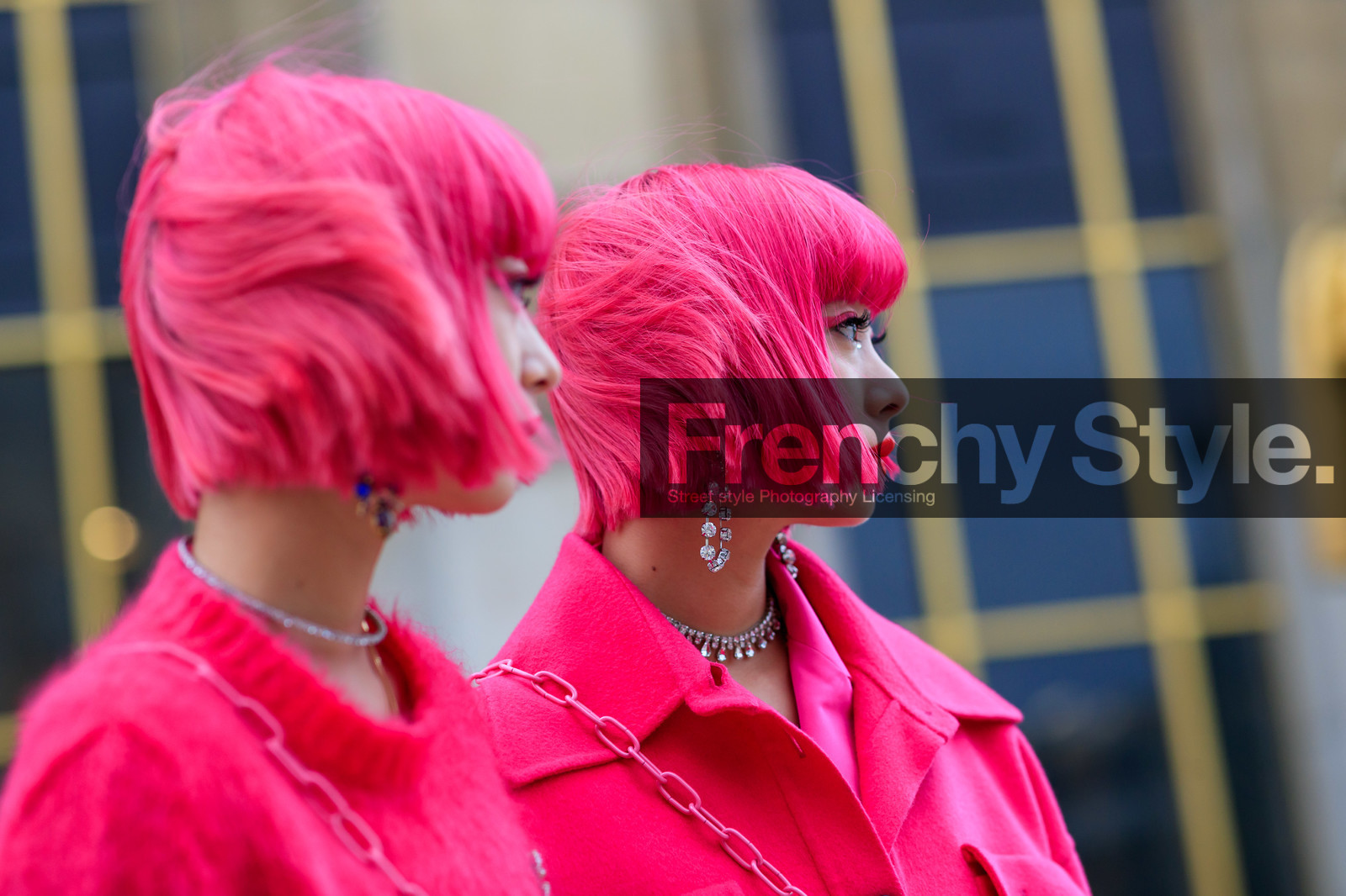 Ami and Aya Suzuki, pink total look, pink pullover, pink shirt, pink hair, strassed earrings, strassed necklace, dangling earrings, close up detail, fashion week, frenchystyle, FW, jonathan paciullo, street style, SPRING SUMMER 2020, SS 20, PFW, PARIS, horizontal, atmosphere details, detail