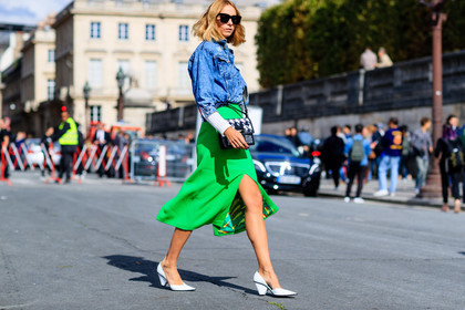 atmosphere details, blue denim, candela novembre, denim jacket, fashion week, frenchystyle, full length, FW, green skirt, horizontal, jonathan paciullo, leather bag, leather shoes, PARIS, PFW, SPRING SUMMER 2017, SS 17, street style, sunglasses, white shoes, white sweater