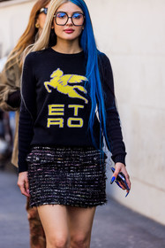 black knit, black skirt, blue hair, blue nails, Dina Saeva, etro knit, glasses, knitwear, large glasses, skirt, tinted hair, tweed skirt, fashion week, frenchystyle, FW, jonathan paciullo, street style, MFW, MILAN, SPRING SUMMER 2022, SS 22, vertical, atmosphere details, detail