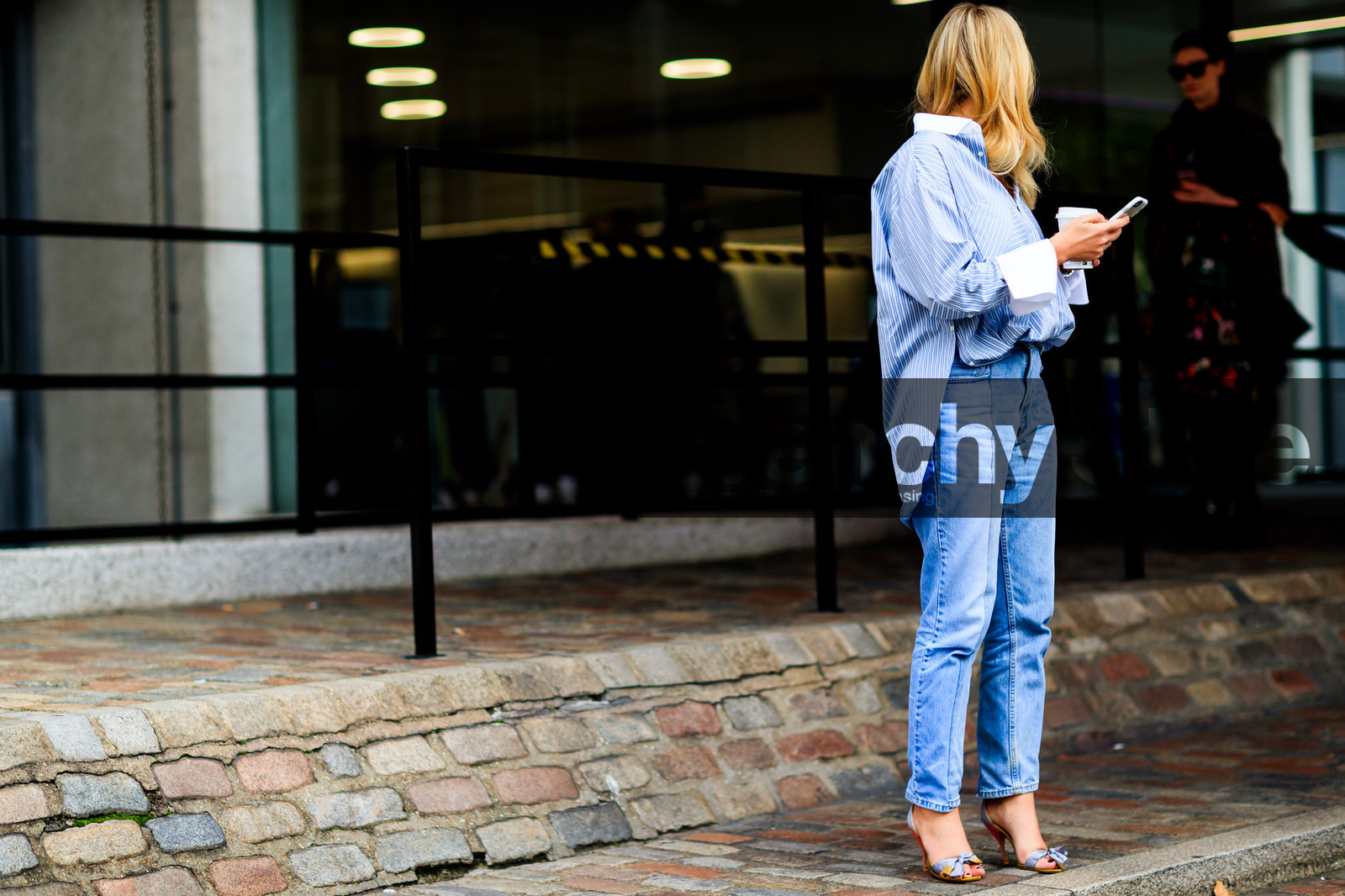atmosphere details, blue denim, denim pants, fashion week, frenchystyle, full length, FW, graphic shirt, high heels, horizontal, jeans, jonathan paciullo, leather shoes, LFW, LONDON, printed shirt, SPRING SUMMER 2018, SS 18, street style, striped shirt, trousers, tucked in