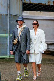 alice & j.s, alice barbier, JS roques, white total look, white jacket, white bermuda shorts, white leather bag, white leather clutch, white leather sandals, white suits, oversize jacket, quilted bag, margiela bag, grey suits, grey jacket, grey bermuda shorts, grey hat, checked hat, white hoodie, balenciaga sneakers, neon yellow sneakers, silvered sneakers, black sunglasses, square shape glasses, high heels slippers, fashion week, frenchystyle, FW, jonathan paciullo, street style, SPRING SUMMER 2020, SS 20, PFW, PARIS, vertical, full length