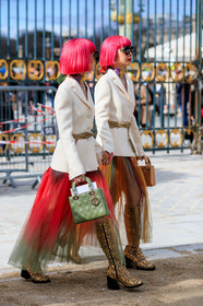 Ami and Aya Suzuki, white jacket, pink hair, dyed hair, big sunglasses, square shape glasses, dior sunglasses, dior jacket, dior bag, dior belt, dior boots, dior skirt, belted jacket, rope belt, multicolor skirt, tulle skirt, pink skirt, rainbow skirt, lurex scarf, strassed necklace, strassed scarf, multicolor scarf, scarf necklace, lady dior bag, light green leather bag, nude leather bag, quilted bag, hand bag, golden bag, animal skin bag, long necklace, long skirt, high boots, high heels boots, animal skin boots, beige leather boots, fashion week, frenchystyle, FW, jonathan paciullo, street style, PFW, PARIS, AUTUMN WINTER 2020-2021, FALL WINTER 2020-2021, FW 20-21, vertical, full length