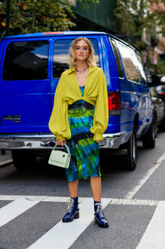 blue boots, blue dress, graphic dress, green dress, hannah baxter, leather bag, leather shoes, necklace, printed dress, tie & die, white bag, yellow shirt, street style, jonathan paciullo, FW, frenchystyle, fashion week, NEW YORK, NYFW, SPRING SUMMER 2020, SS 20, vertical, full length
