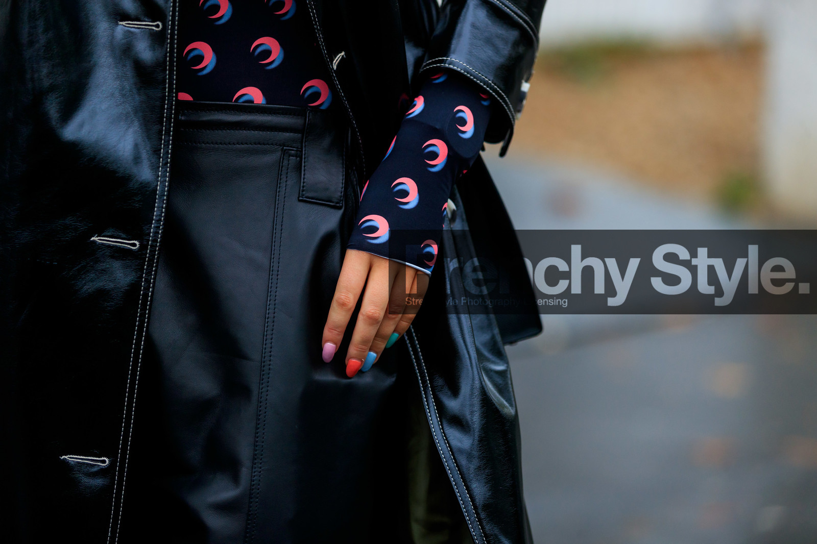 close up detail, monogrammed top, nails details, black top, black leather pants, marine serre top, fashion week, frenchystyle, FW, jonathan paciullo, street style, SPRING SUMMER 2020, SS 20, PFW, PARIS, horizontal, atmosphere details, detail