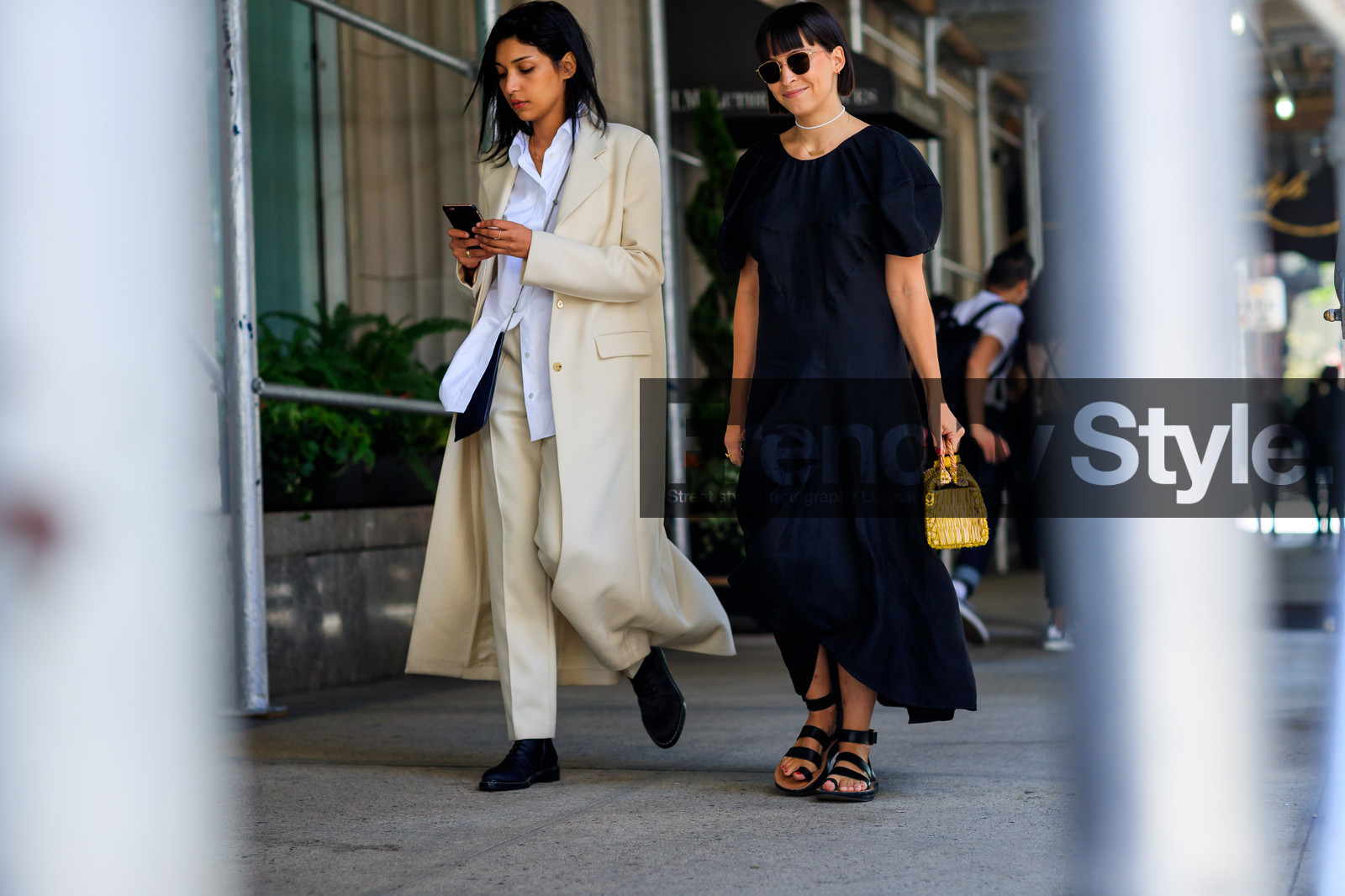 atmosphere details, beige jacket, beige pants, black dress, black shoes, clara cornet, céline, fashion week, frenchystyle, full length, FW, horizontal, jonathan paciullo, leather bag, leather shoes, NEW YORK, NYFW, SPRING SUMMER 2018, SS 18, straw bag, street style, white shirt, yellow bag
