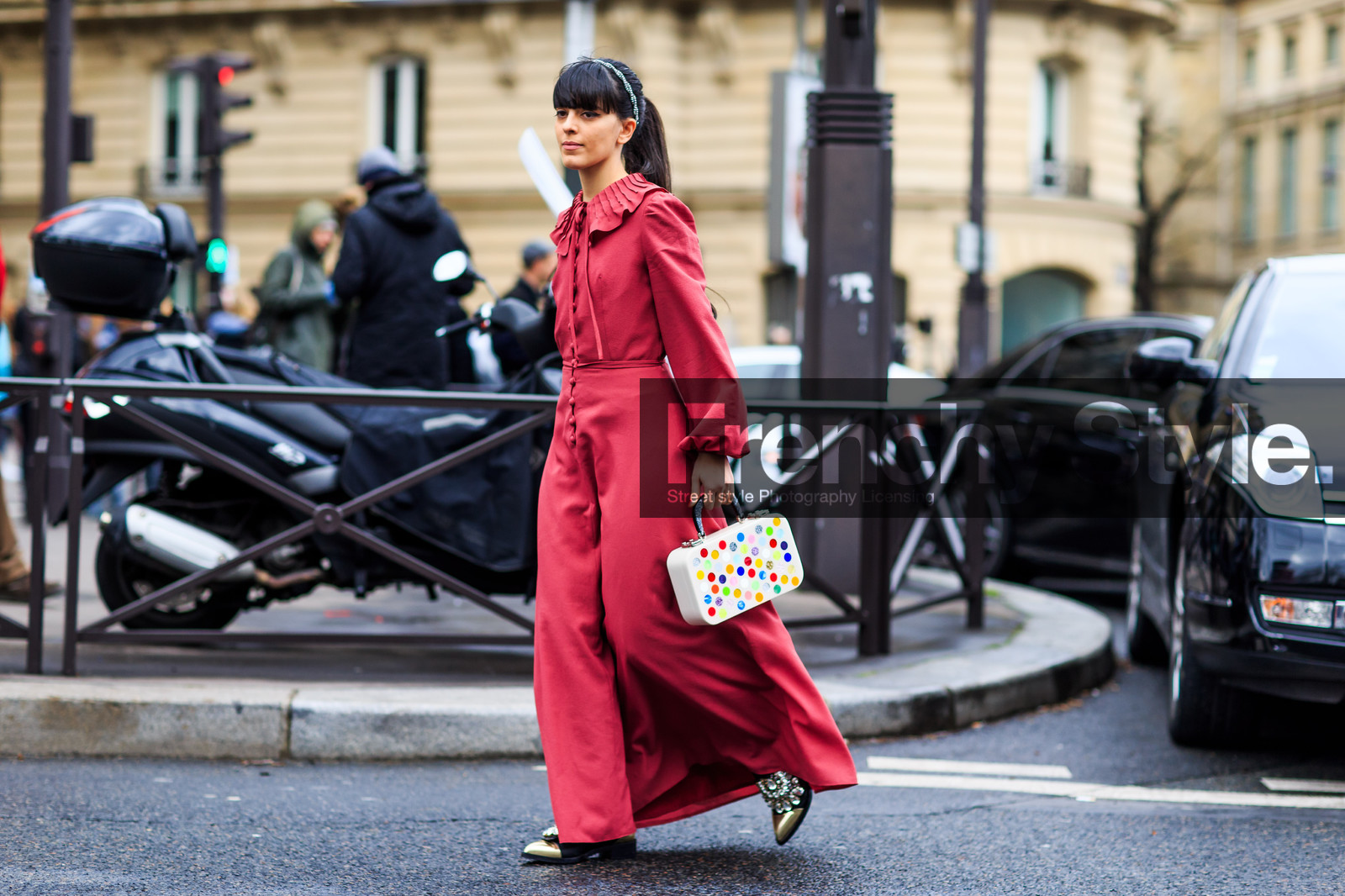 atmosphere details, AUTUMN WINTER 2016-2017, AW 16-17, embroidered shoes, FALL WINTER 2016-2017, fashion week, frenchystyle, full length, FW, FW 16-17, graphic bag, horizontal, jonathan paciullo, long dress, multicolor bag, PARIS, PFW, polka dot, printed bag, red dress, street style, white bag
