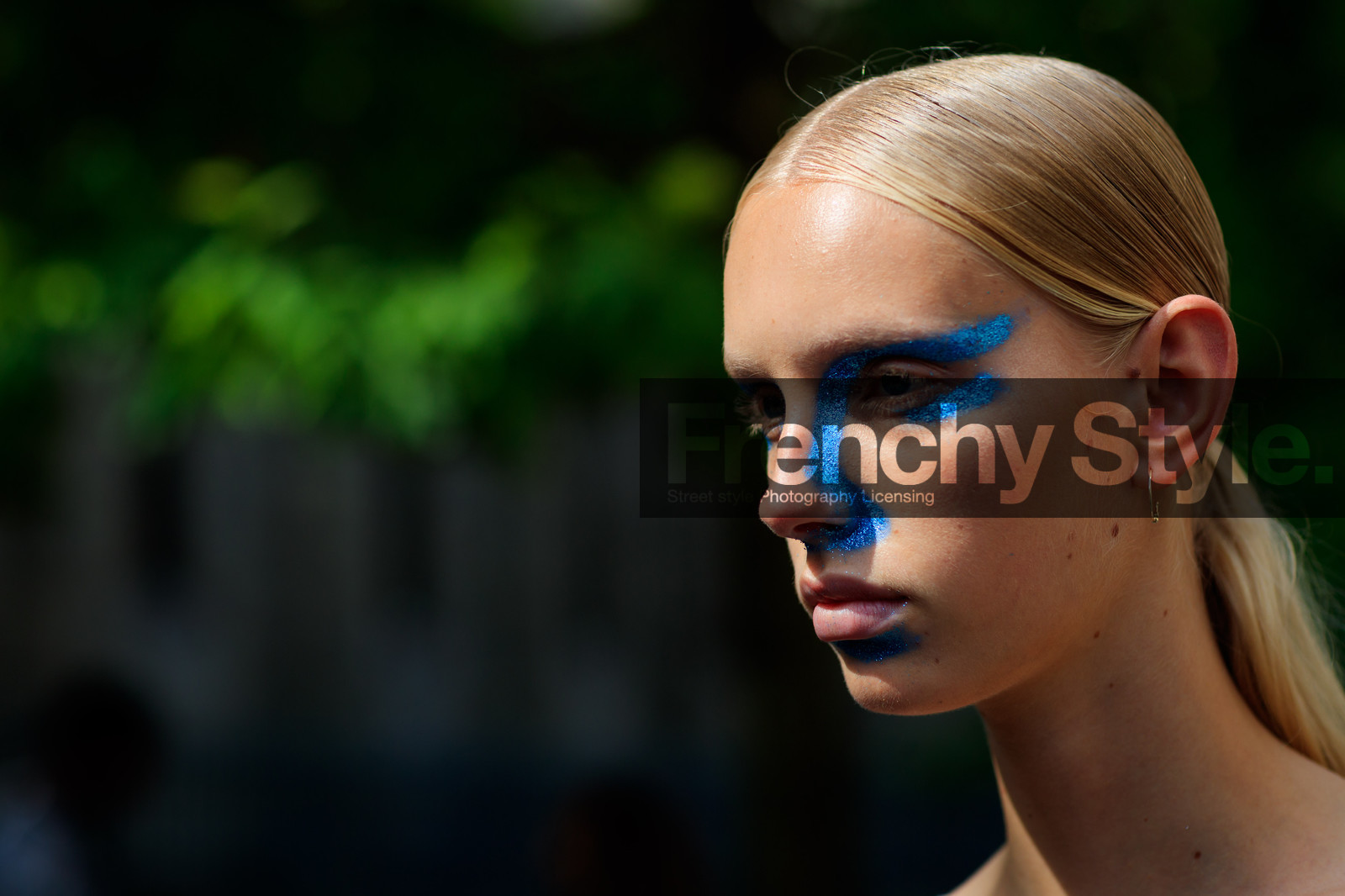 eyeshadow, skin, skincare, PFW, fashion week, frenchystyle, FW, jonathan paciullo, street style, PARIS, horizontal, atmosphere details, detail, model, AUTUMN WINTER 2018-2019, FALL WINTER 2018-2019, FW 18-19