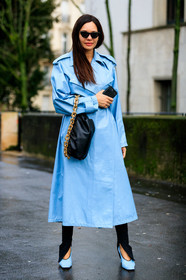 light blue leather shoes, light blue trench coat, black leather bag, black pants, black sunglasses, split pants, bottega veneta bag, bottega veneta shoes, golden chain strap bag, eyecat sunglasses, fashion week, frenchystyle, FW, jonathan paciullo, street style, PFW, PARIS, vertical, full length
