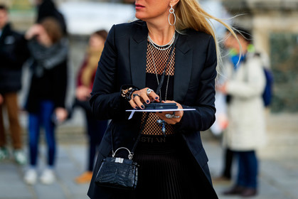 black jacket, black top, black skirt, fishnet top, black leather bag, fendi bag, animal skin bag, mini bag, crossbody bag, pleated skirt, round shape earrings, diamond earrings, diamond necklace, dangling earrings, silvered earrings, silvered necklace, cross shape necklace, long necklace, animal shape ring, diamond ring, stone ring, close up detail, black nails, fashion week, frenchystyle, FW, jonathan paciullo, street style, PFW, PARIS, AUTUMN WINTER 2020-2021, FALL WINTER 2020-2021, FW 20-21, horizontal, detail, atmosphere details