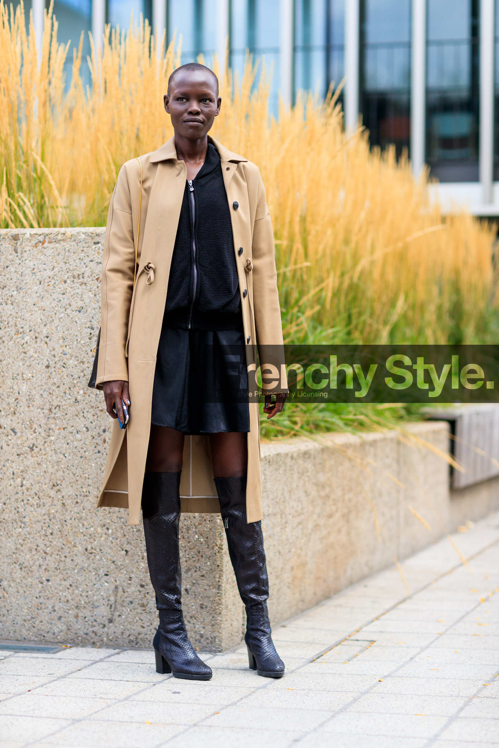 beige coat, black shoes, black skirt, black sweater, fashion week, frenchystyle, full length, FW, grace bol, high boots, high heels, jonathan paciullo, leather shoes, LFW, LONDON, model, SPRING SUMMER 2018, SS 18, street style, trench coat, vertical