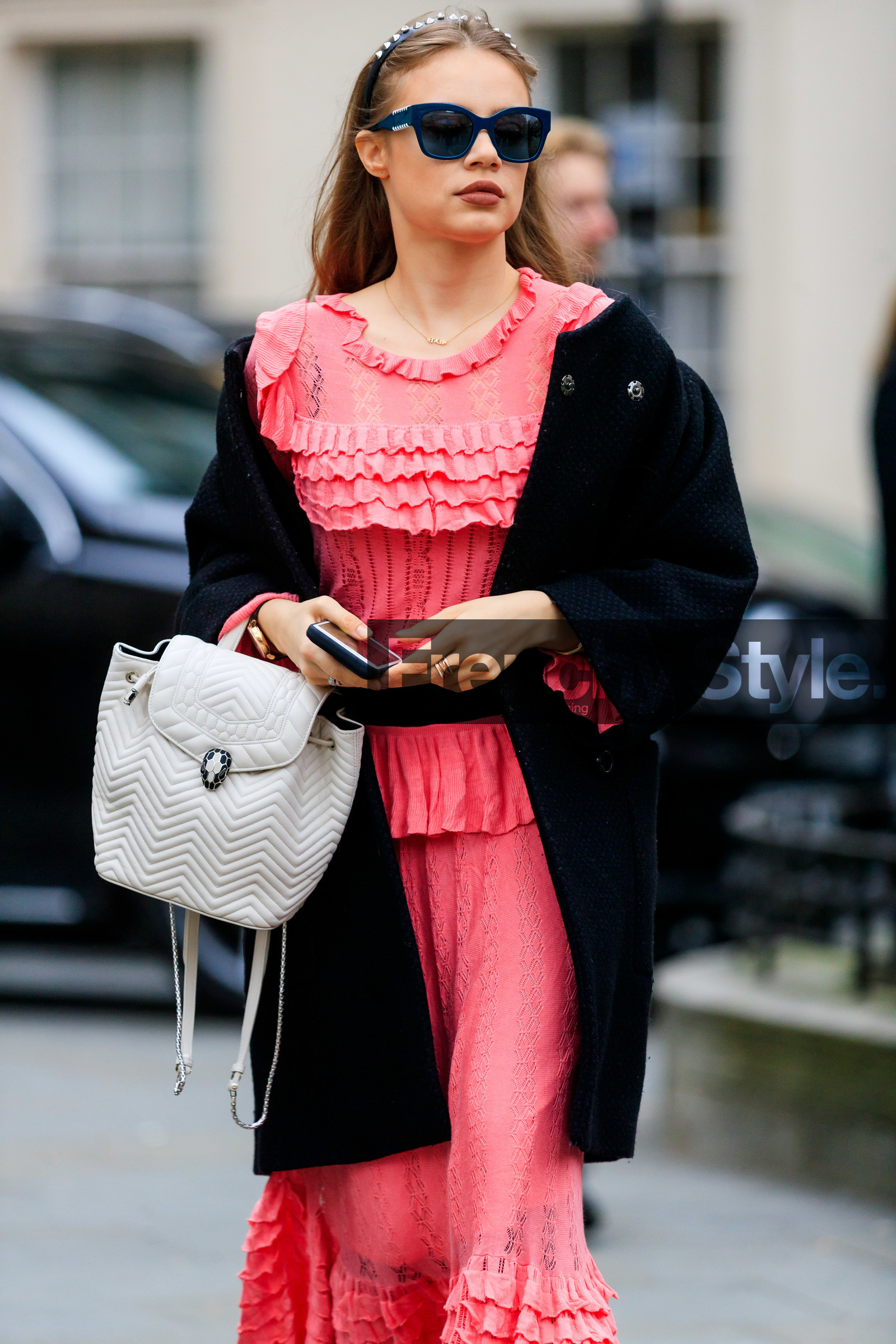 black jacket, bulgari, headband, leather bag, pink dress, ruffles, sunglasses, white bag, xenia adonts, LONDON, LFW, fashion week, frenchystyle, FW, jonathan paciullo, street style, AUTUMN WINTER 2019-2020, AW 19-20, FW 19-20, FALL WINTER 2019-2020, vertical, atmosphere details, detail