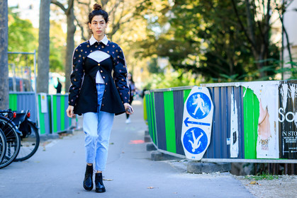 anka tsitsishvili, atmosphere details, black boots, black top, blue denim, denim pants, embroideries, fashion week, floral, flower, frenchystyle, full length, FW, horizontal, jeans, jonathan paciullo, leather shoes, PARIS, PFW, SPRING SUMMER 2017, SS 17, street style, trousers
