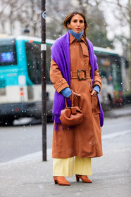 blue sweater, brown bag, brown coat, brown shoes, high heels, leather bag, leather coat, leather shoes, purple scarf, trench coat, trousers, turtleneck sweater, yellow pants, fashion week, frenchystyle, FW, jonathan paciullo, street style, PFW, PARIS, AUTUMN WINTER 2018-2019, FALL WINTER 2018-2019, FW 18-19, vertical, full length, chloe loulou de saison