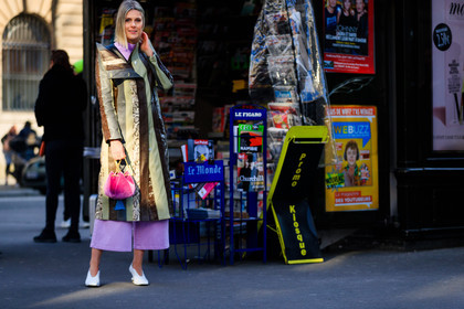 animal print, brown, brown coat, fuschia, gold, graphic jacket, grey, high heels, leather bag, leather shoes, pink bag, pink pants, printed jacket, stripes, velvet, white shoes, street style, jonathan paciullo, FW, frenchystyle, fashion week, PFW, PARIS, AUTUMN WINTER 2018-2019, FALL WINTER 2018-2019, FW 18-19, horizontal, atmosphere details, full length, sofie valkiers
