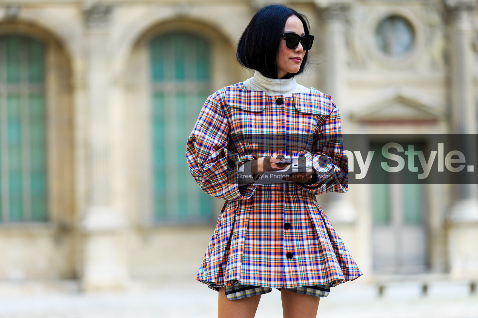 atmosphere details, AUTUMN WINTER 2016-2017, AW 16-17, checked jacket, detail, FALL WINTER 2016-2017, fashion week, frenchystyle, FW, FW 16-17, graphic jacket, horizontal, jonathan paciullo, PARIS, PFW, plaid, printed jacket, red jacket, street style, studs, sunglasses, yoyo cao