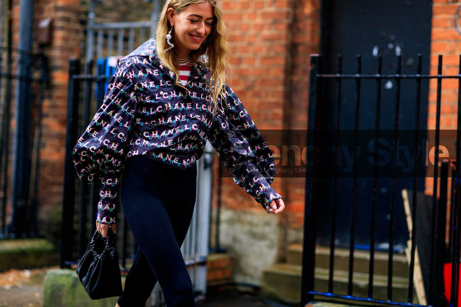 black bag, black leggings, black shorts, blue jacket, chanel, earrings, emili sindlev, graphic jacket, leather bag, printed jacket, red lips, stripes, trousers, LONDON, LFW, fashion week, frenchystyle, FW, jonathan paciullo, street style, AUTUMN WINTER 2019-2020, AW 19-20, FW 19-20, FALL WINTER 2019-2020, horizontal, atmosphere details, detail