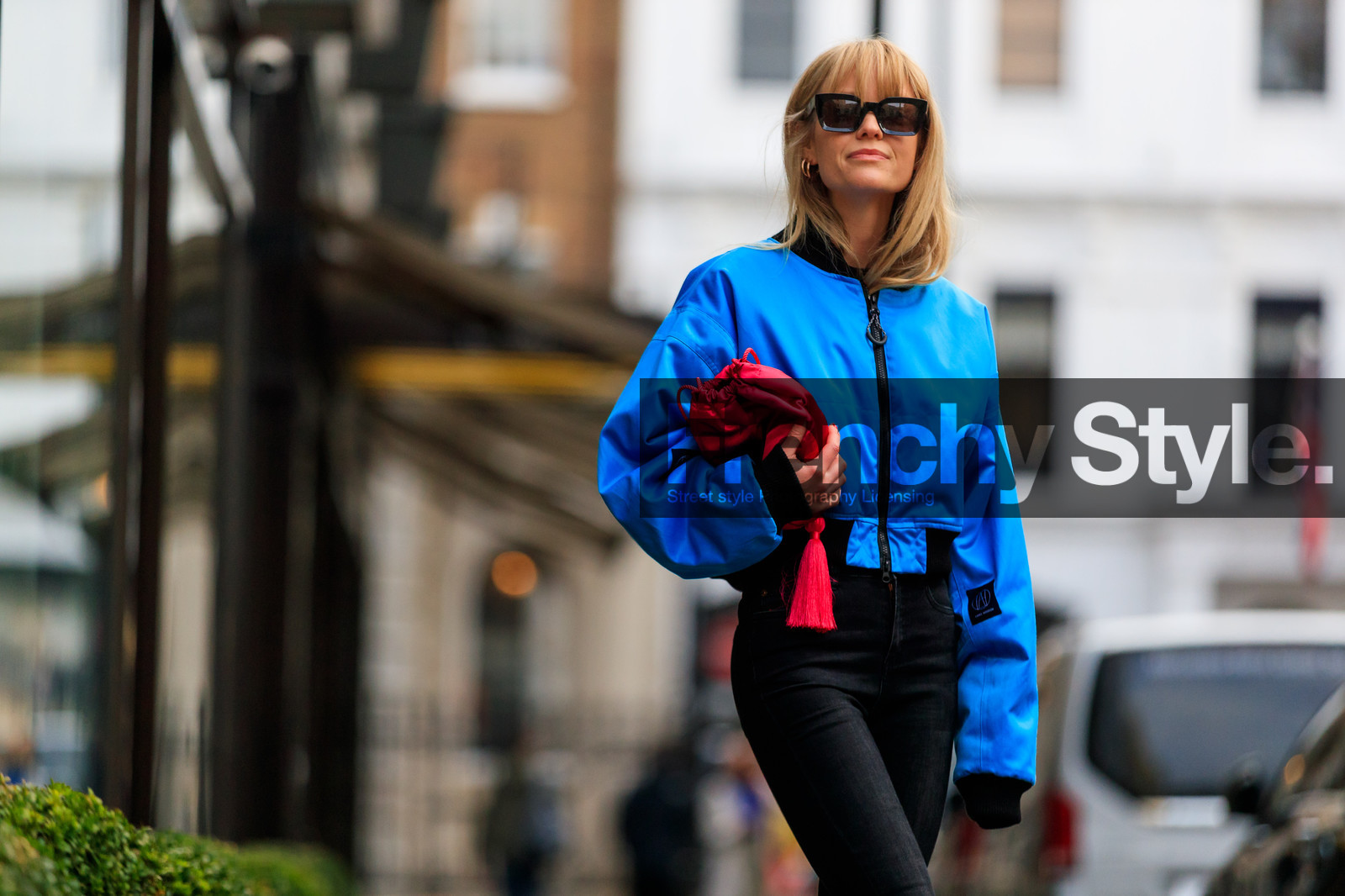 black denim, blue jacket, bomber jacket, denim pants, jeans, leather bag, red bag, sunglasses, trousers, street style, jonathan paciullo, FW, frenchystyle, fashion week, LFW, LONDON, AUTUMN WINTER 2018-2019, AW 18-19, FALL WINTER 2018-2019, FW 18-19, horizontal, atmosphere details, detail, jeanette madsen