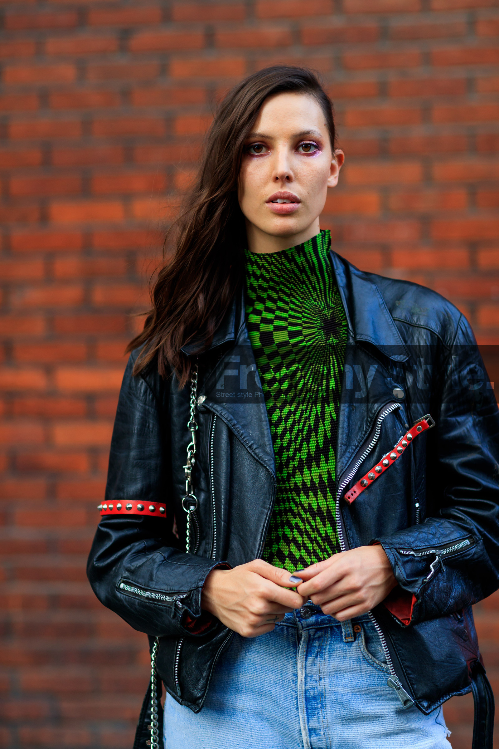 atmosphere details, black bag, black jacket, black perfecto, blue denim, denim pants, detail, fashion week, floral, flowers, frenchystyle, FW, graphic top, green top, jeans, jonathan paciullo, leather bag, leather jacket, leather perfecto, LFW, LONDON, model, printed bag, printed top, psychedelic, SPRING SUMMER 2018, SS 18, street style, trousers, vertical