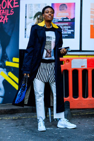 black and white, black sweater, blue bag, blue coat, graphic bag, graphic shirt, leather bag, leather shoes, maison martin margiela, printed shirt, printed sweater, striped shirt, trousers, white pants, white sneakers, street style, jonathan paciullo, FW, frenchystyle, fashion week, LFW, LONDON, AUTUMN WINTER 2018-2019, AW 18-19, FALL WINTER 2018-2019, FW 18-19, vertical, full length, donna wallace