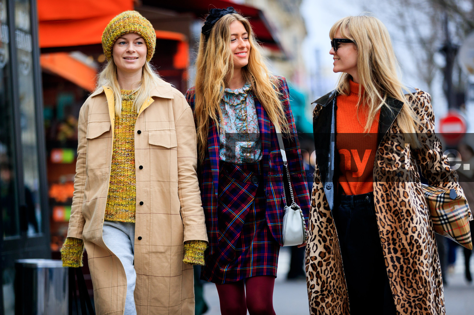 animal print, beige bag, beige coat, black denim, blazer, blue jacket, blue shirt, blue skirt, burberry, checked, graphic bag, graphic jacket, grey pants, headband, leather bag, leopard, plaid, printed bag, printed jacket, printed shirt, red sweater, sunglasses, sweatpants, tartan, tights, trousers, white bag, yellow beanie, yellow sweater, street style, jonathan paciullo, FW, frenchystyle, fashion week, PFW, PARIS, AUTUMN WINTER 2018-2019, FALL WINTER 2018-2019, FW 18-19, horizontal, atmosphere details, jeanette madsen, thora valdimars