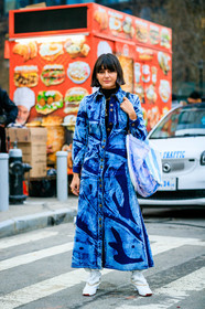 blue bag, blue denim, carola bernard, denim coat, graphic bag, graphic dress, graphic jacket, leather bag, leather shoes, maria bernad, printed bag, printed dress, printed jacket, white boots, street style, jonathan paciullo, frenchystyle, NYFW, NEW YORK, AUTUMN WINTER 2019-2020, AW 19-20, FALL WINTER 2019-2020, FW 19-20, fashion week, FW, vertical, full length