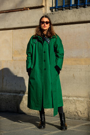 black shoes, green coat, leather shoes, sunglasses, street style, jonathan paciullo, FW, frenchystyle, fashion week, PFW, PARIS, AUTUMN WINTER 2018-2019, FALL WINTER 2018-2019, FW 18-19, vertical, full length, julia haghjoo
