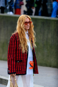 blanca miro scrimieri, red sunglasses, red jacket, black jacket, black cardigan, red cardigan, checked cardigan, white dress, lace dress, floral embroidered dress, sequins cardigan, sequins jacket, futurist shape sunglasses, fashion week, frenchystyle, FW, jonathan paciullo, street style, PFW, PARIS, vertical, atmosphere details, detail
