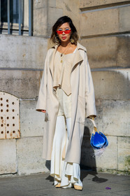 beige coat, beige shoes, beige top, blue bag, high heels, leather bag, leather shoes, sunglasses, trousers, white pants, street style, jonathan paciullo, FW, frenchystyle, fashion week, PFW, PARIS, AUTUMN WINTER 2018-2019, FALL WINTER 2018-2019, FW 18-19, vertical, full length, aimee song