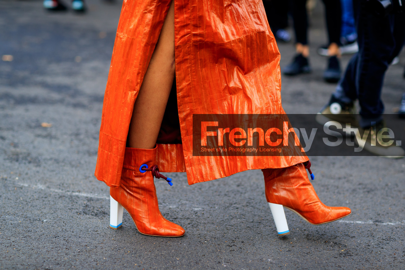 atmosphere details, detail, fashion week, frenchystyle, FW, high heels, horizontal, jonathan paciullo, leather shoes, LFW, LONDON, orange shoes, orange skirt, selah marley, SPRING SUMMER 2018, SS 18, street style