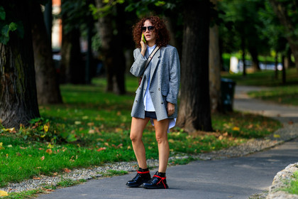 checked jacket, black leather boots, big sole boots, laced boots, white shirt, fashion week, frenchystyle, FW, jonathan paciullo, street style, horizontal, atmosphere details, full length, MFW, MILAN, SPRING SUMMER 2020, SS 20