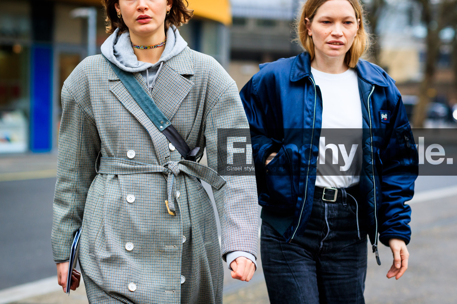 atmosphere details, AUTUMN WINTER 2017-2018, AW 17-18, black denim, black jacket, bomber jacket, checked coat, choker, detail, FALL WINTER 2017-2018, fashion week, frenchystyle, FW, FW 17-18, grey coat, grey sweater, hoodie, horizontal, jonathan paciullo, LFW, LONDON, navy jacket, necklace, street style, trench coat, trousers, victoria sekrier, white t shirt