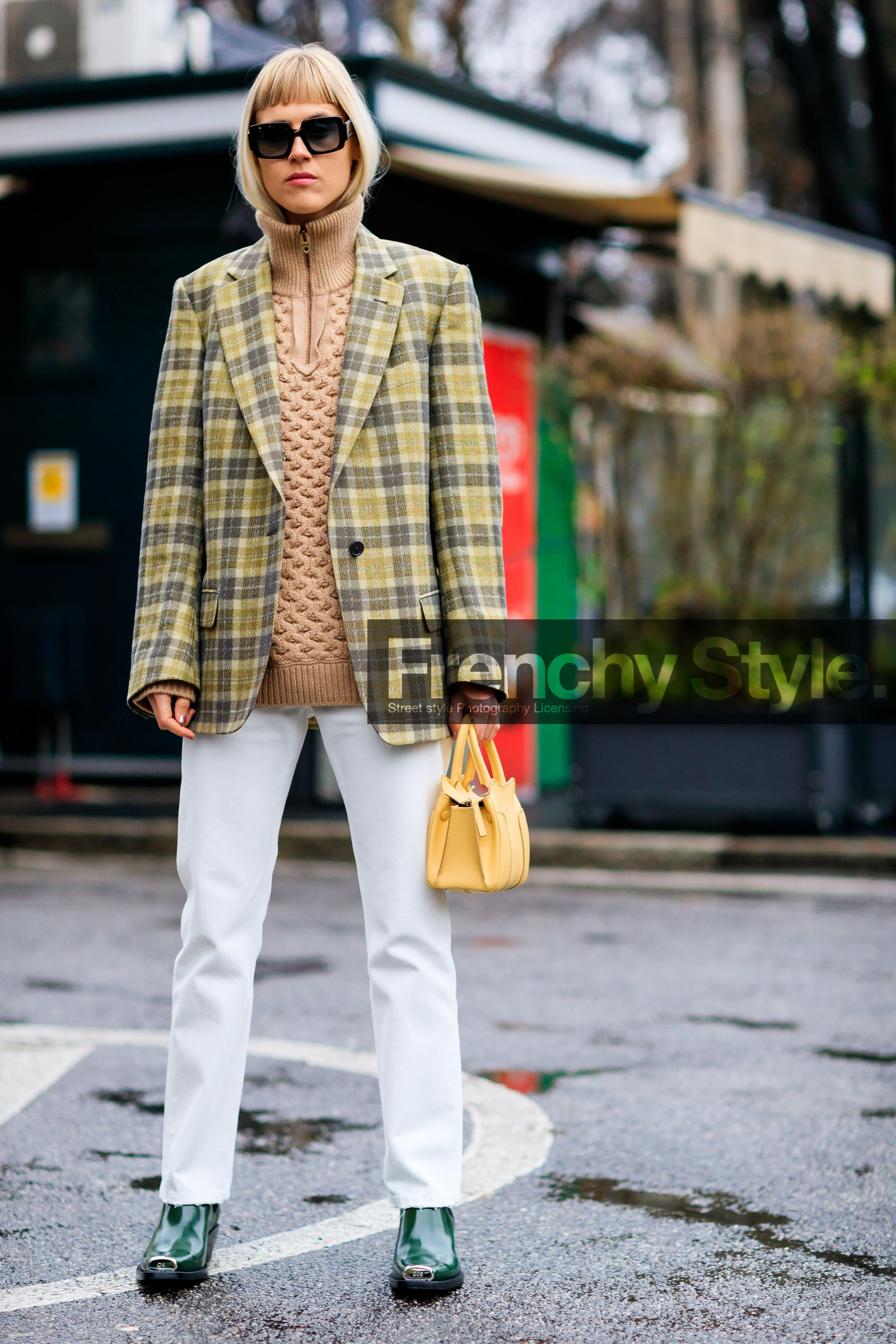 blazer, calvin klein, camel knit, checked, denim pants, graphic jacket, green boots, green jacket, jeans, leather bag, leather shoes, plaid, printed jacket, trousers, white denim, yellow bag, fashion week, frenchystyle, FW, jonathan paciullo, street style, MFW, MILAN, AUTUMN WINTER 2018-2019, FALL WINTER 2018-2019, FW 18-19, vertical, full length, linda tol