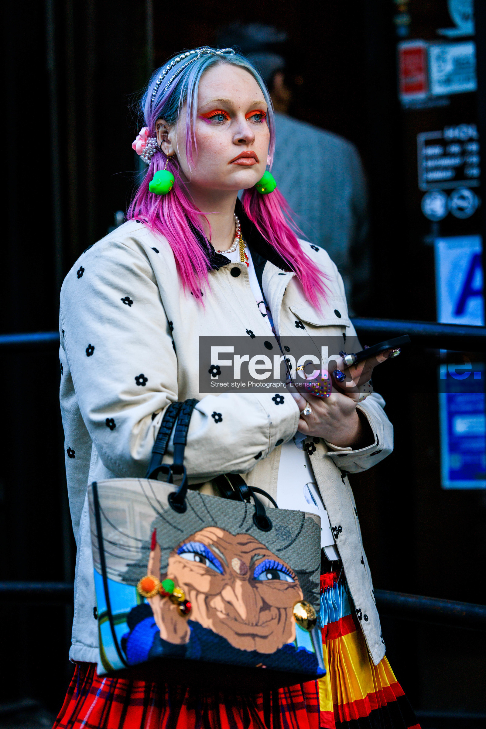 green baby earrings, printed white and black flowers jacket, pink piggy tails, manga cabas bag, multicolor pleated skirt, kristen bateman, fashion week, frenchystyle, FW, jonathan paciullo, street style, NYFW, NEW YORK, AUTUMN WINTER 2022-2023, FALL WINTER 2022_2023, FW 22-23, vertical, atmosphere details
