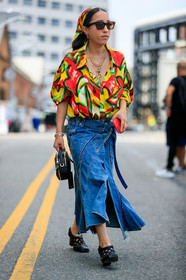 black bag, black shoes, blue denim, céline, denim skirt, graphic shirt, headscarf, high heels, leather bag, leather shoes, necklace, printed shirt, red scarf, red shirt, sarah brody, sunglasses, street style, jonathan paciullo, FW, frenchystyle, fashion week, NEW YORK, NYFW, SPRING SUMMER 2020, SS 20, vertical, full length