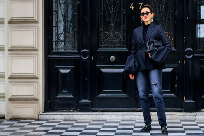 black bag, black denim, black jacket, black shoes, black sweater, blazer, denim pants, earrings, gucci, jeans, leather bag, leather shoes, loafers, miu miu, sunglasses, trousers, street style, jonathan paciullo, FW, frenchystyle, fashion week, LFW, LONDON, AUTUMN WINTER 2018-2019, AW 18-19, FALL WINTER 2018-2019, FW 18-19, horizontal, atmosphere details, full length, julia haghjoo