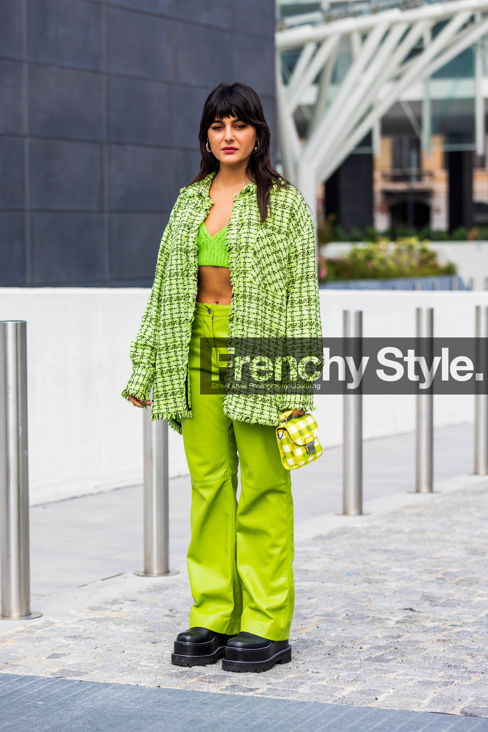 black shoes, checked bag, checked shirt, chunky shoes, color, fluo color, green bra, green monochrome, green pants, knitted bra, leather bag, leather pants, leather shoes, Maria Bernad, monochrome, msmg look, plateform, print, printed bag, printed shirt, yellow bag, fashion week, frenchystyle, FW, jonathan paciullo, street style, SPRING SUMMER 2022, SS 22, MFW, MILAN, vertical, full length
