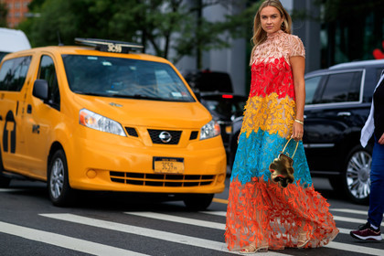 chanel, floral, flowers, gold bag, graphic dress, high heels, lace, leather shoes, multicolor dress, nina suess, printed dress, see through, shiny bag, simone rocha, street style, jonathan paciullo, FW, frenchystyle, fashion week, NEW YORK, NYFW, SPRING SUMMER 2020, SS 20, horizontal, atmosphere details, full length