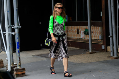 balenciaga, black bag, black shoes, black sweater, chanel handbag, checked, graphic dress, graphic top, green top, grey dress, jessica minkoff, leather bag, leather shoes, monogram, plaid, printed dress, printed top, sunglasses, tied up sweater, street style, jonathan paciullo, FW, frenchystyle, fashion week, NEW YORK, NYFW, SPRING SUMMER 2020, SS 20, horizontal, atmosphere details, full length