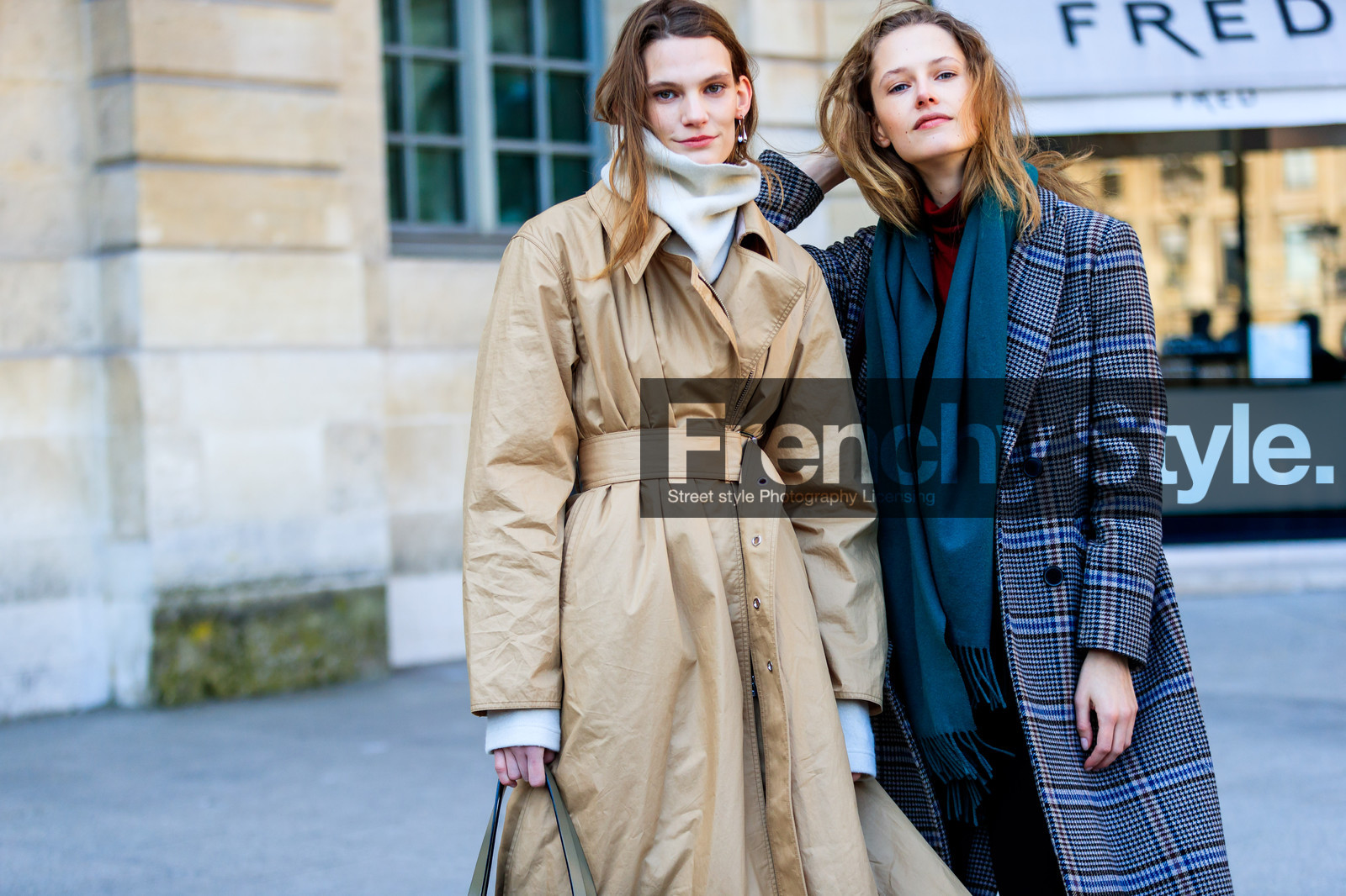beige coat, blue scarf, checked, graphic jacket, grey coat, plaid, printed jacket, trench coat, turtleneck sweater, white sweater, street style, jonathan paciullo, FW, frenchystyle, fashion week, PFW, PARIS, AUTUMN WINTER 2018-2019, FALL WINTER 2018-2019, FW 18-19, horizontal, atmosphere details, model