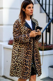 animal print, graphic jacket, leopard, printed jacket, street style, jonathan paciullo, FW, frenchystyle, fashion week, LFW, LONDON, AUTUMN WINTER 2018-2019, AW 18-19, FALL WINTER 2018-2019, FW 18-19, vertical, full length, julia restoin roitfeld