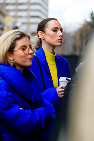 blue jacket, earrings, yellow sweater, street style, jonathan paciullo, FW, frenchystyle, fashion week, LFW, LONDON, AUTUMN WINTER 2018-2019, AW 18-19, FALL WINTER 2018-2019, FW 18-19, vertical, atmosphere details, detail, flora macdonald johnston
