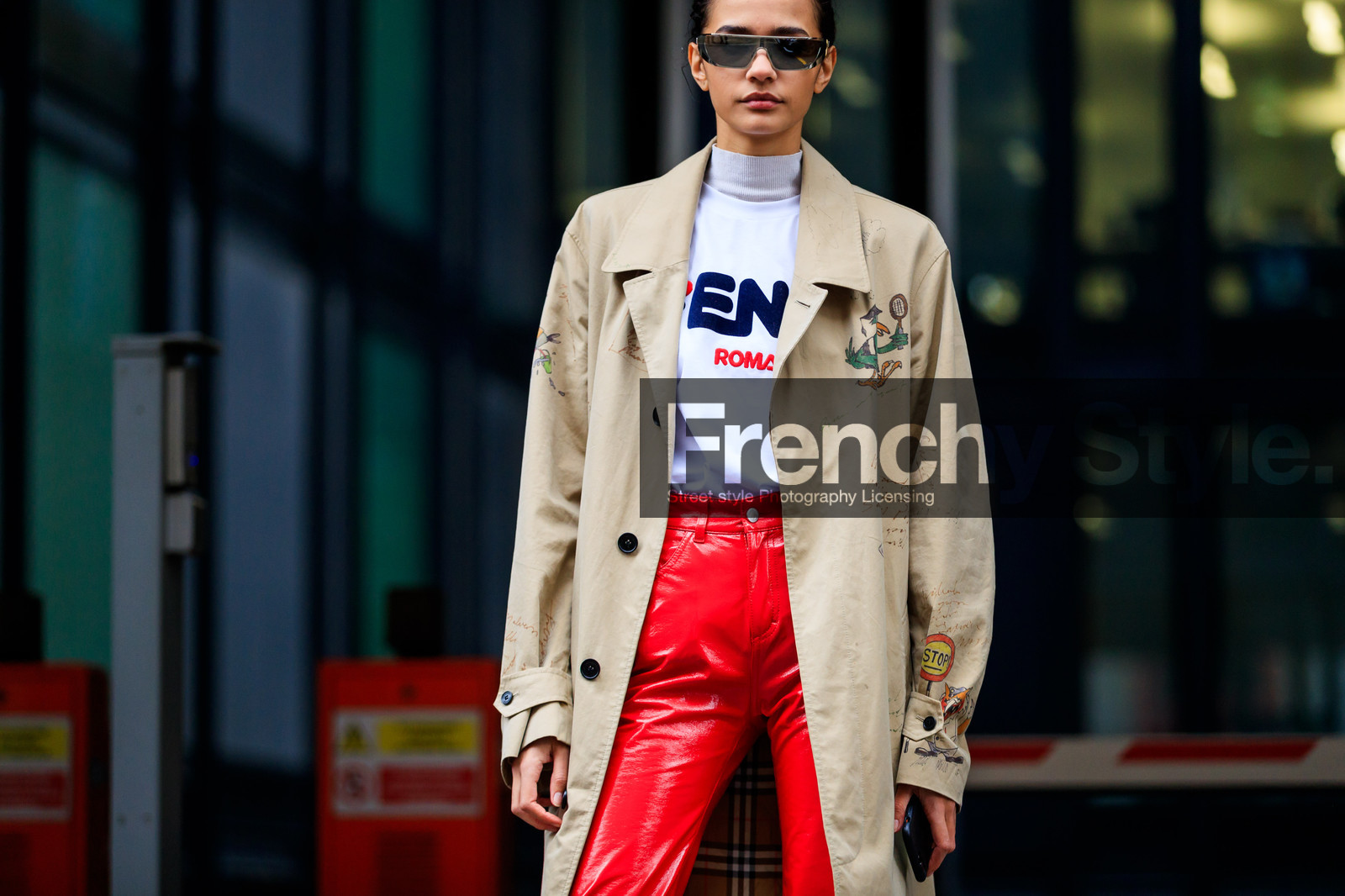 beige coat, burberry, cartoon, drawings, graphic jacket, leather pants, printed jacket, printed sweater, red pants, sunglasses, trench coat, trousers, white sweater, fashion week, frenchystyle, FW, jonathan paciullo, street style, MFW, MILAN, AUTUMN WINTER 2018-2019, FALL WINTER 2018-2019, FW 18-19, horizontal, atmosphere details, model, fernanda oliveira
