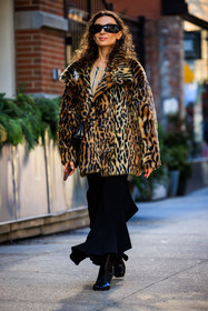 animal print leopard coat, flared black pants, black heeled bottines, black sunglasses, fashion week, frenchystyle, FW, jonathan paciullo, street style, NYFW, NEW YORK, AUTUMN WINTER 2022-2023, FALL WINTER 2022_2023, FW 22-23, vertical, full length